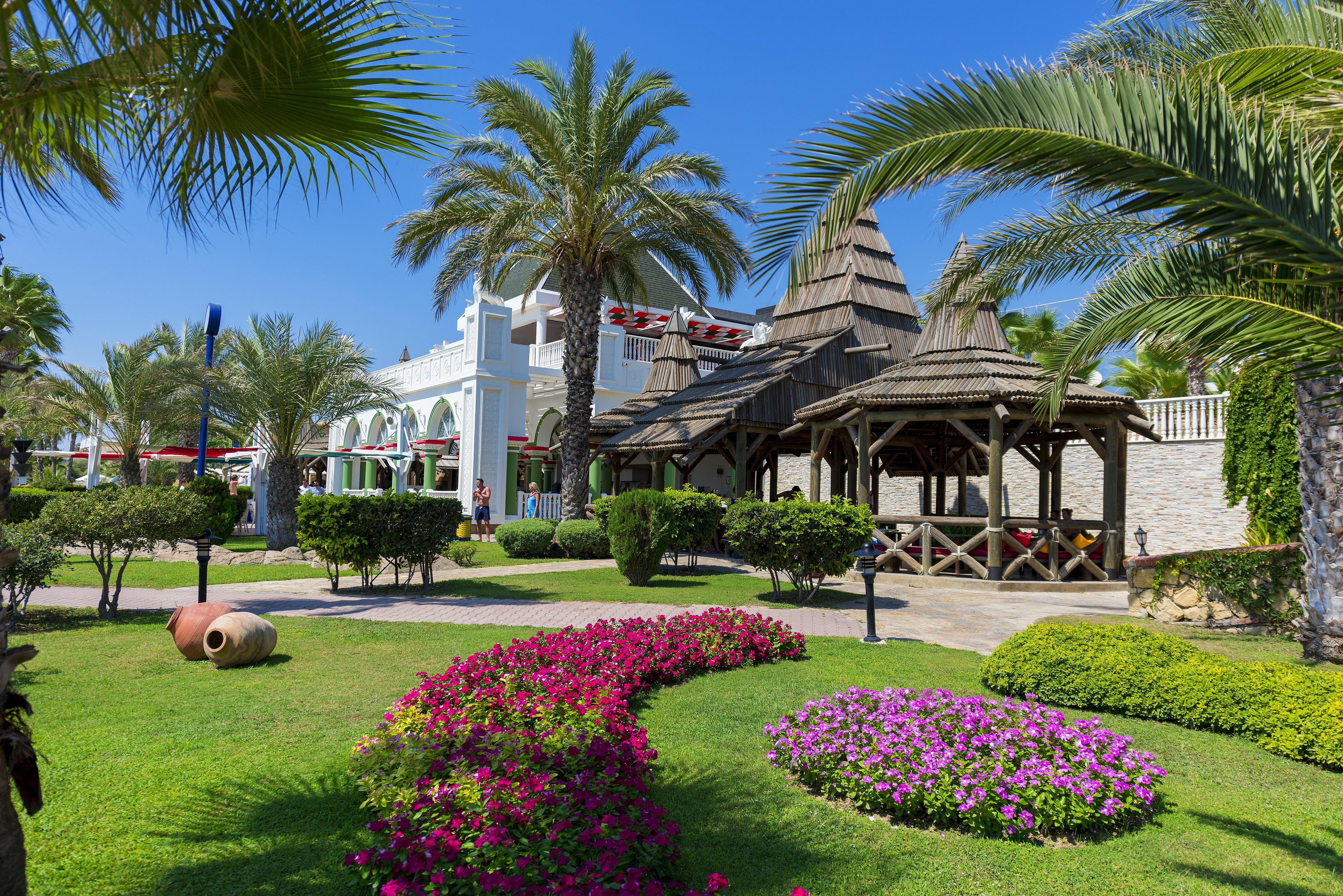 Sentido Kamelya Fulya Hotel & Aqua Colakli Εξωτερικό φωτογραφία The resort's gardens